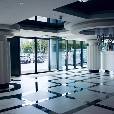 Hanza Tower -m&m Luxury